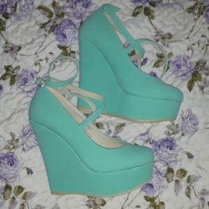 Women's wedges